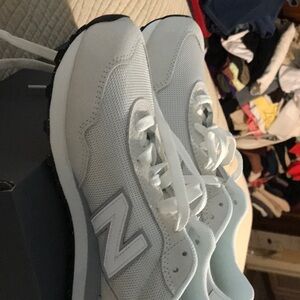 New Balance 515